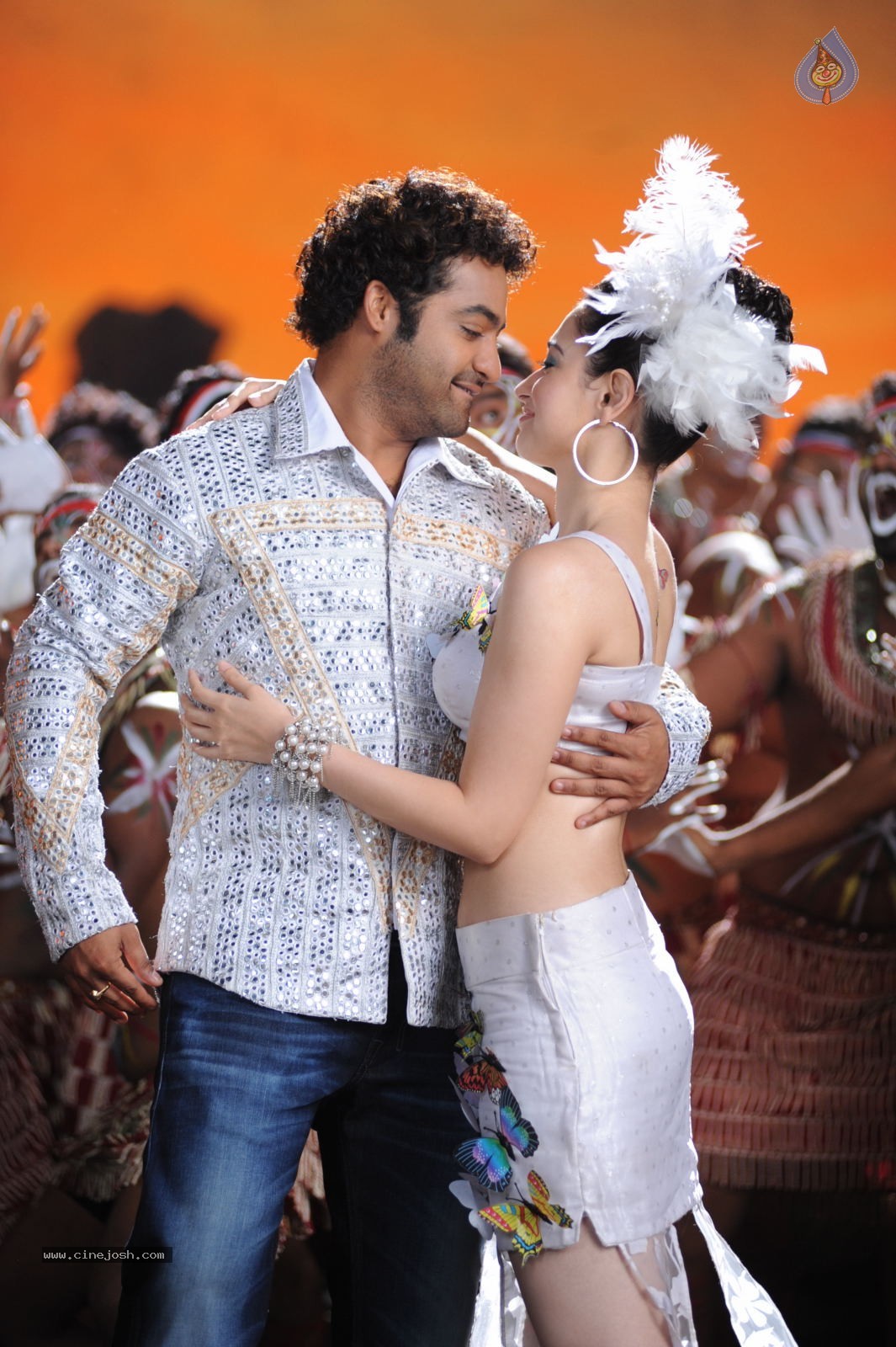 oosaravelli new stills 2809110241 014