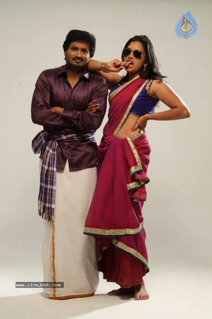 Pappali Tamil Movie Hot Stills - 28 / 39 photos