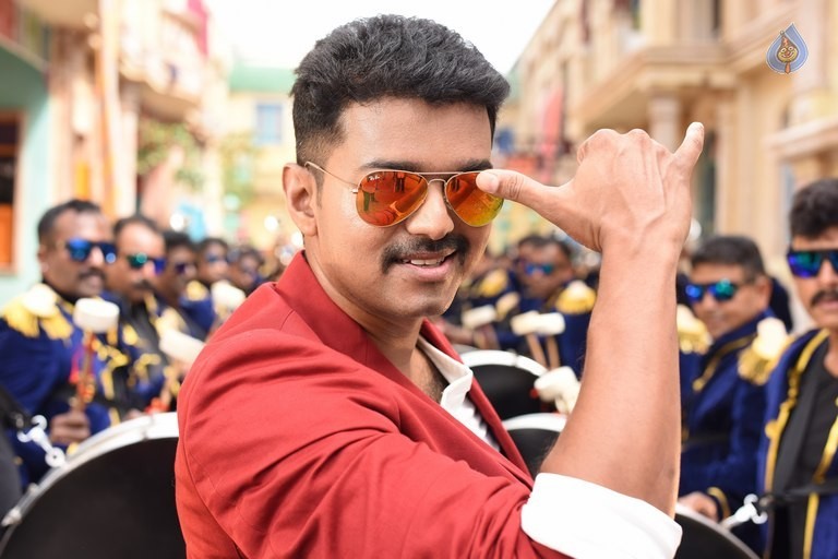 Policeodu New Photos - 1 / 6 photos