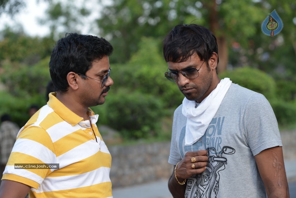 Pratinidhi Movie Working Stills - 29 / 40 photos