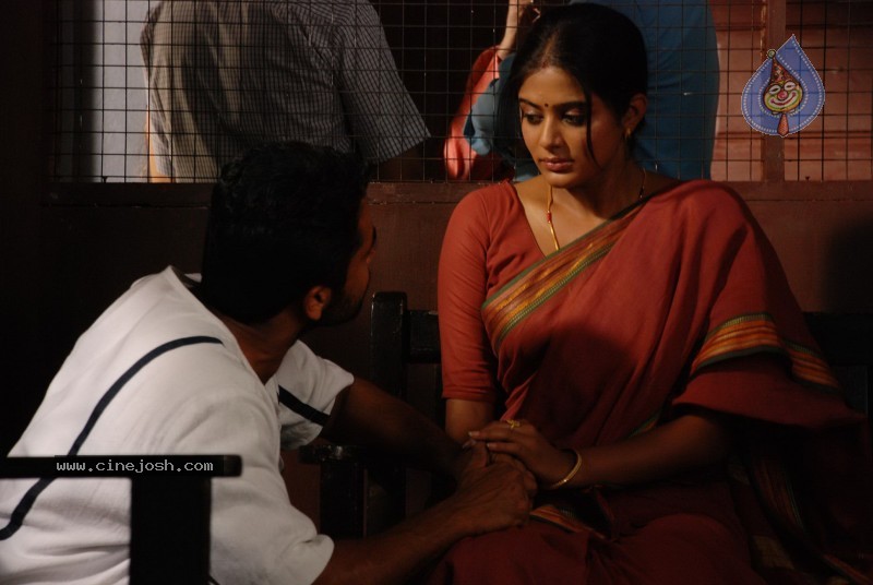 Priyamani  - Rakta Charitra Movie - 3 / 3 photos