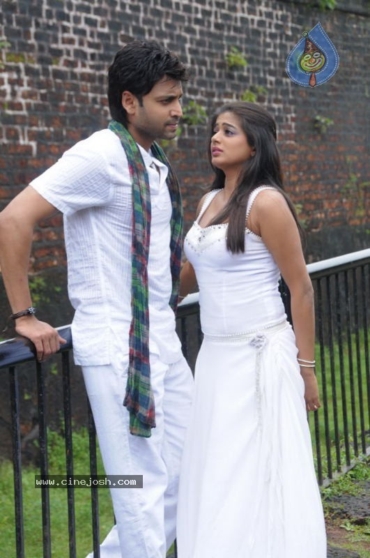 Raaj Movie Stills - 41 / 47 photos