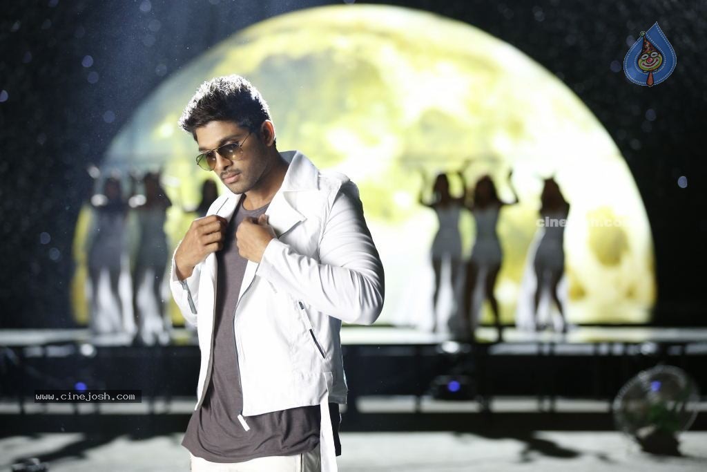 Race Gurram Latest Stills - 3 / 17 photos