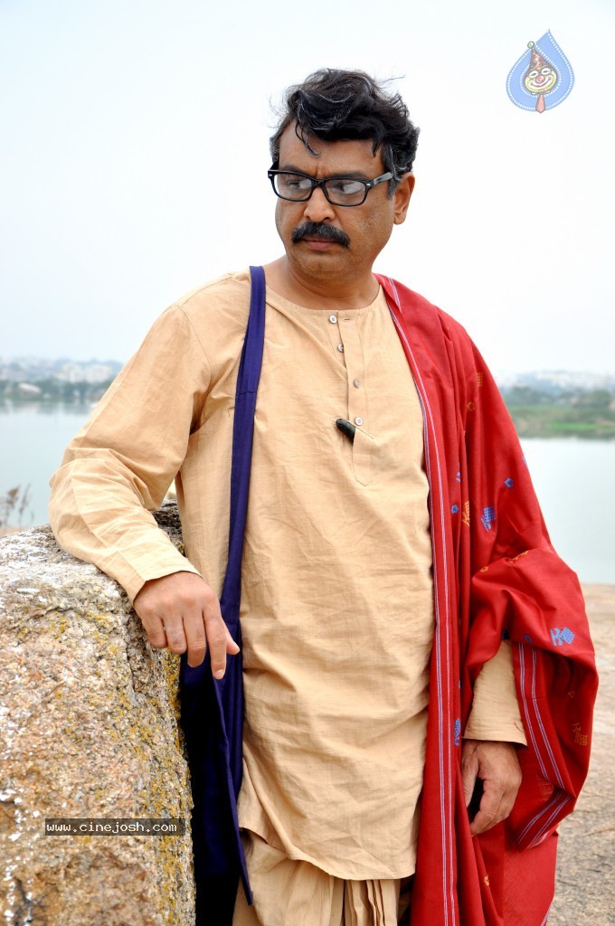 Raghupathi Venkaiah Naidu Movie Stills - 4 / 27 photos