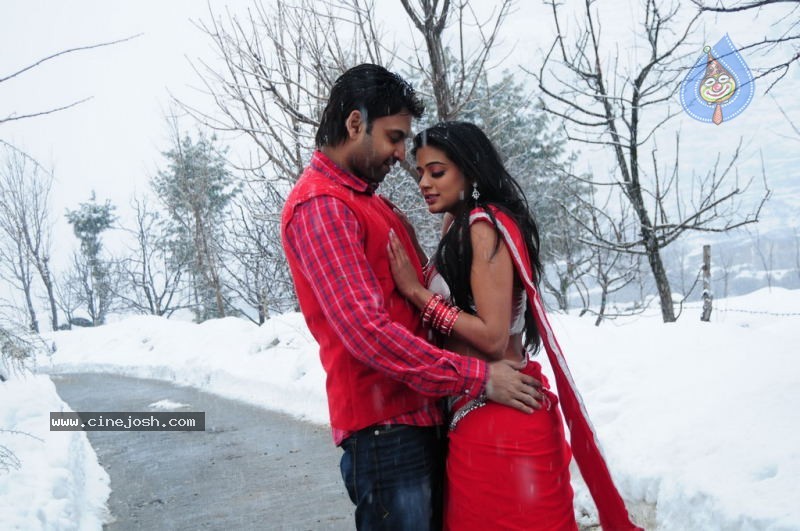 Raaj Movie Latest Stills - 11 / 14 photos