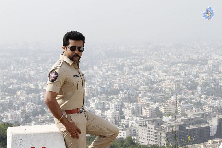 S3 Movie Stills - 40 / 58 photos