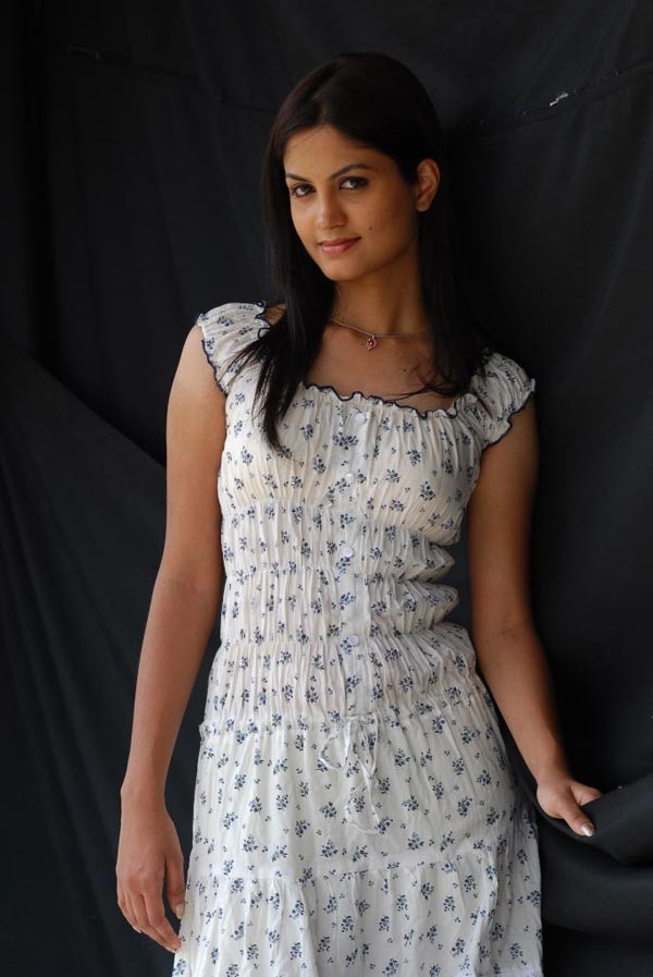 Sarai Veerraju Gallery - 78 / 99 photos