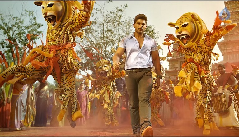 Sarrainodu Movie Photos - 8 / 19 photos