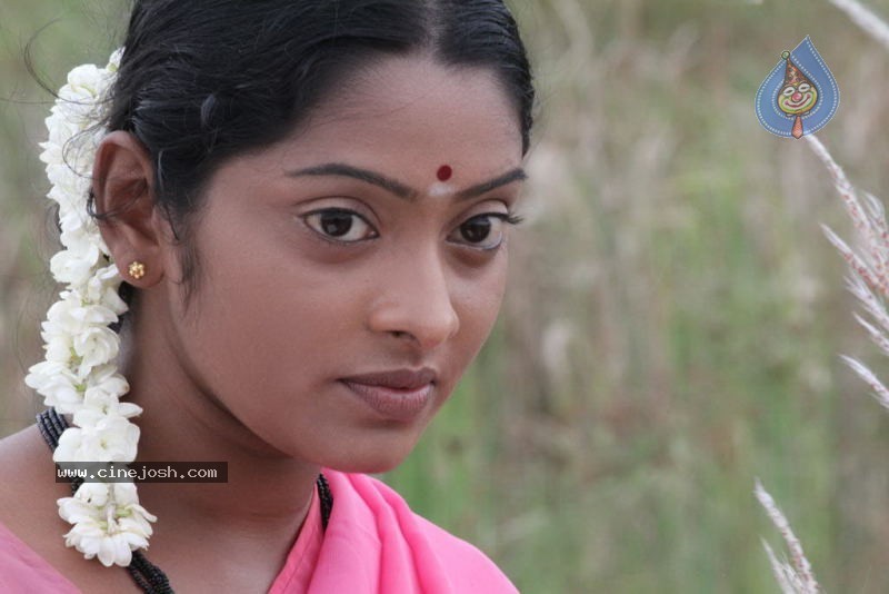 Tamil Actress Suvalakshmi Sex Videos - Sengathu Bhoomiyile Tamil Movie Stills - Photo 89 of 106