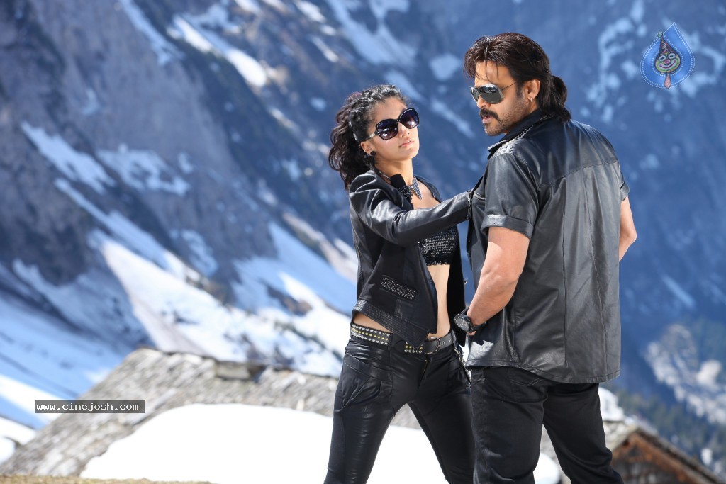 Shadow Movie Latest Stills - 22 / 44 photos