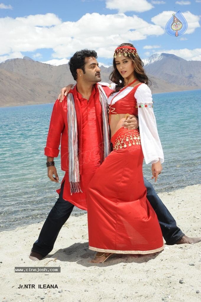 Shakti Movie Latest Stills - 6 / 25 photos