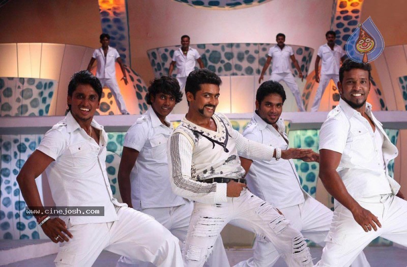 Singam Movie Latest Stills - 30 / 33 photos