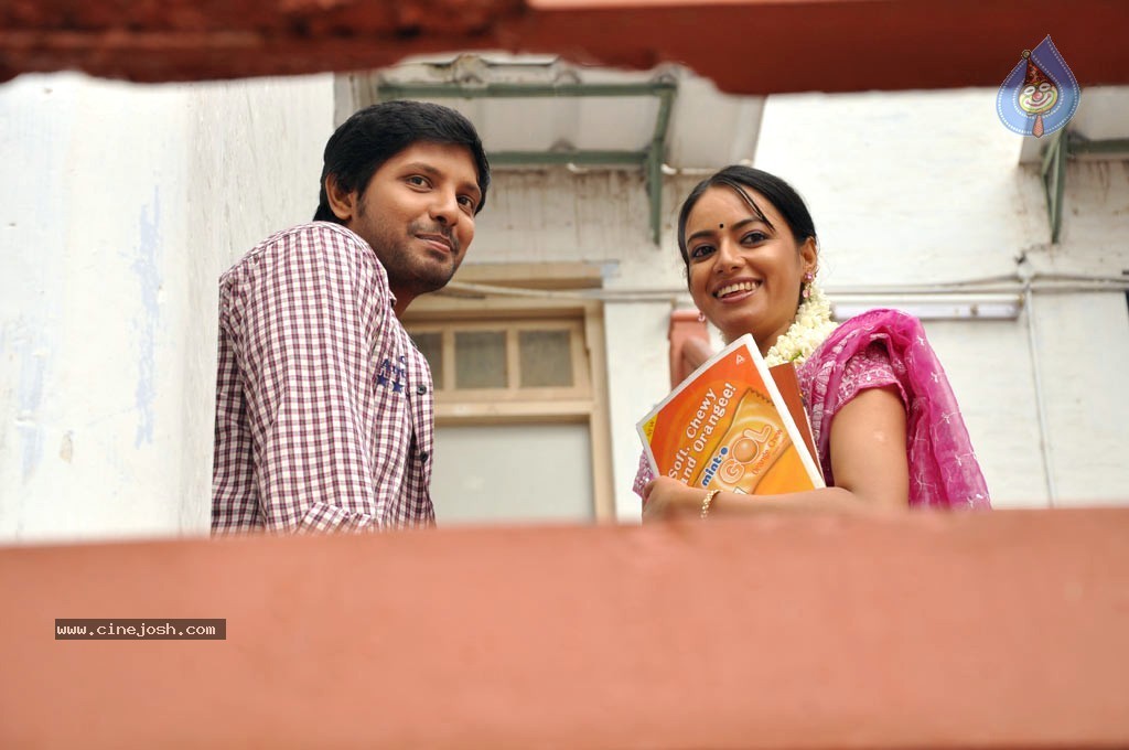 Siruvani Movie Stills - 13 / 33 photos