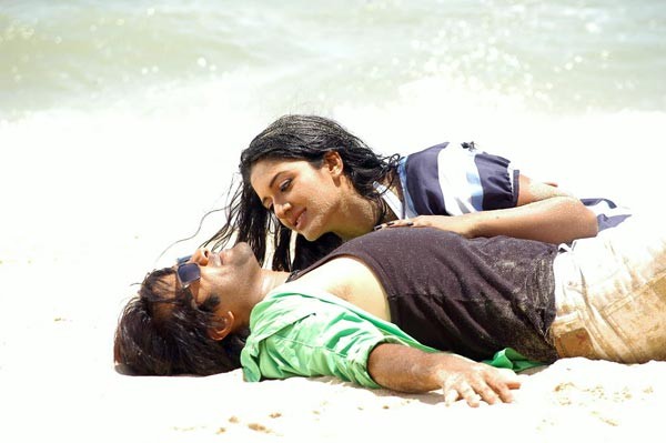 Tarun - Vimala Raman - Supreme Movies  - 78 / 83 photos