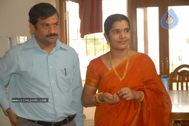 Teliyadu Movie Stills - 39 / 53 photos