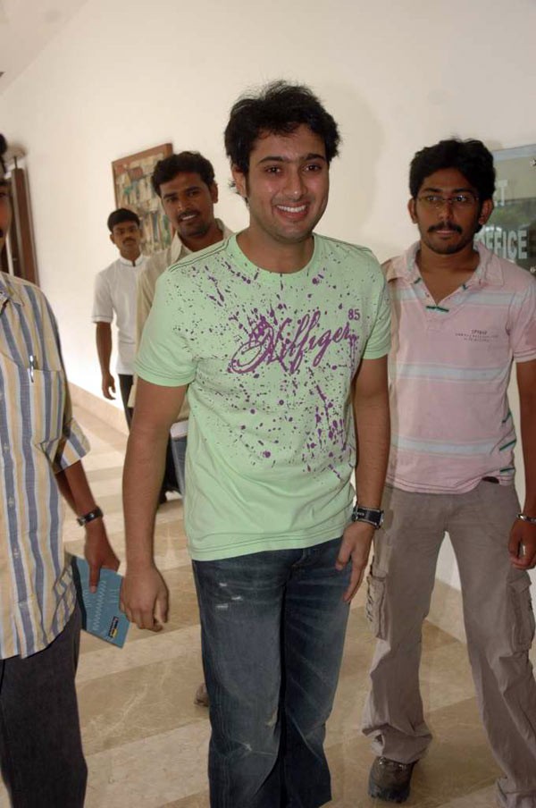 Uday Kiran Birthday Photos - 3 / 38 photos