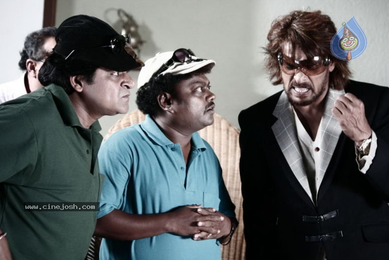 Upendra Super Movie Stills - 22 / 93 photos