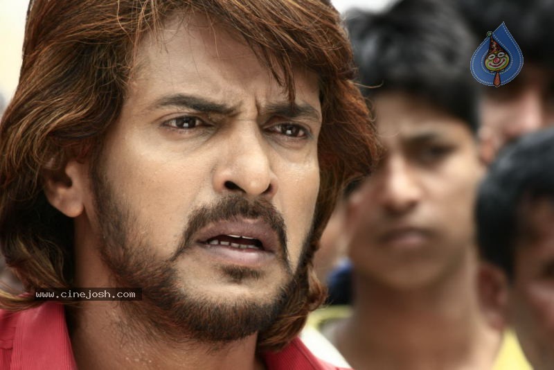 Upendra Super Movie Stills - 34 / 93 photos