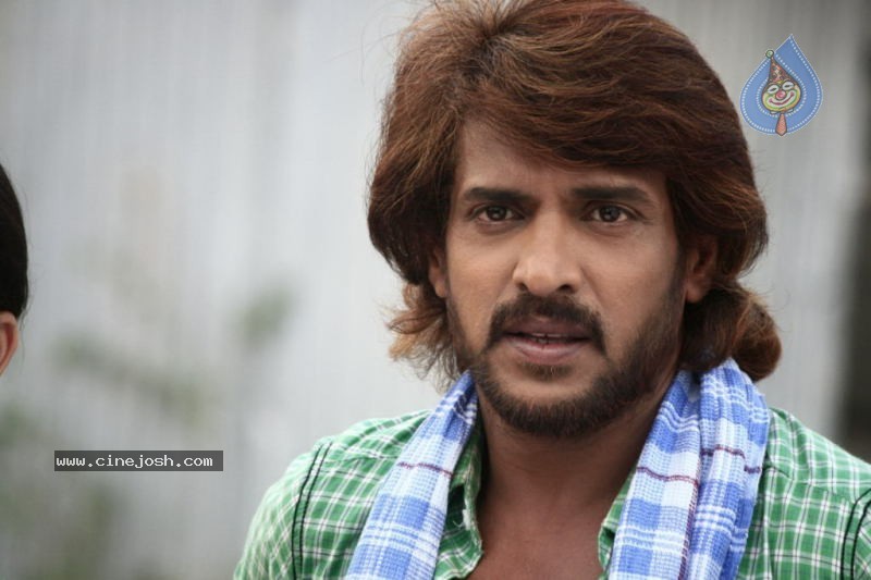 Upendra Super Movie Stills - 39 / 93 photos