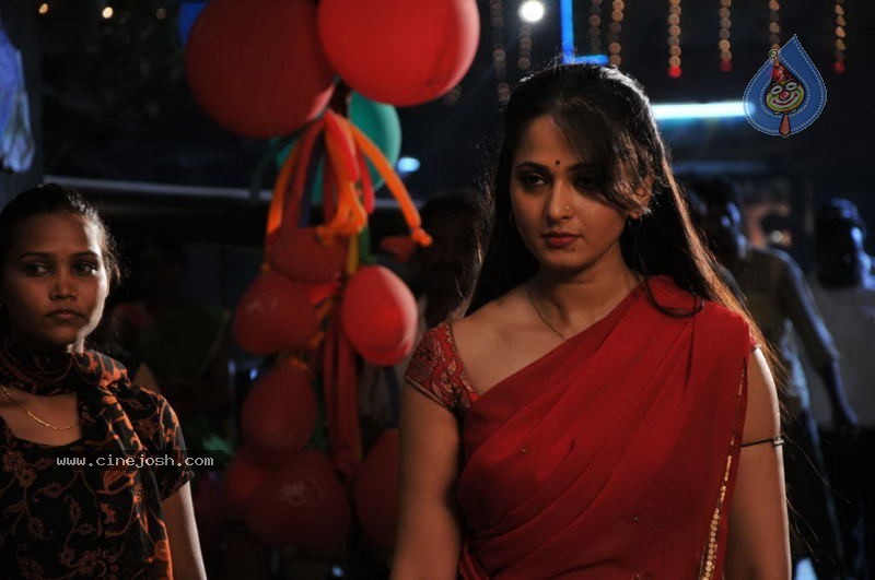 Vaanam Movie Latest Stills - 63 / 82 photos