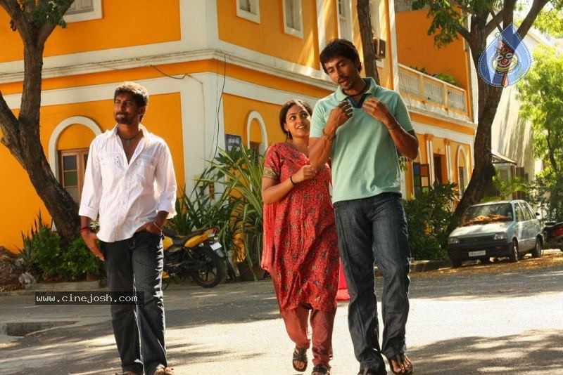 Veppam Tamil Movie Stills - 37 / 54 photos