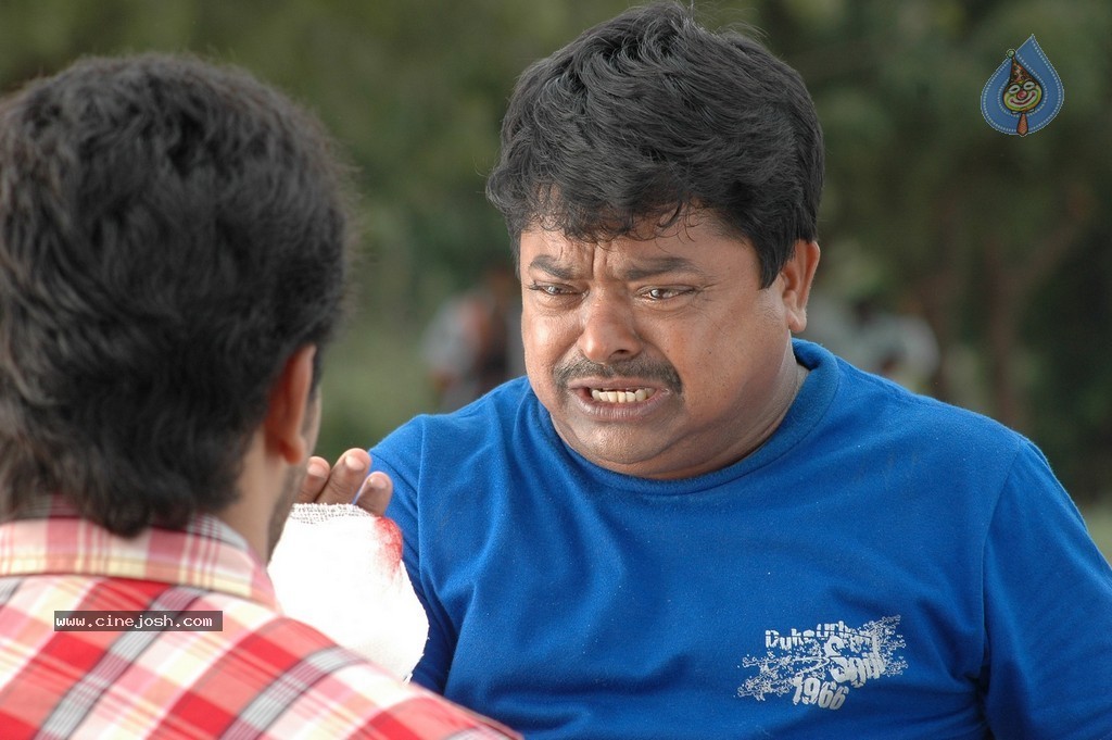 Vinuravema Movie Stills - 10 / 95 photos