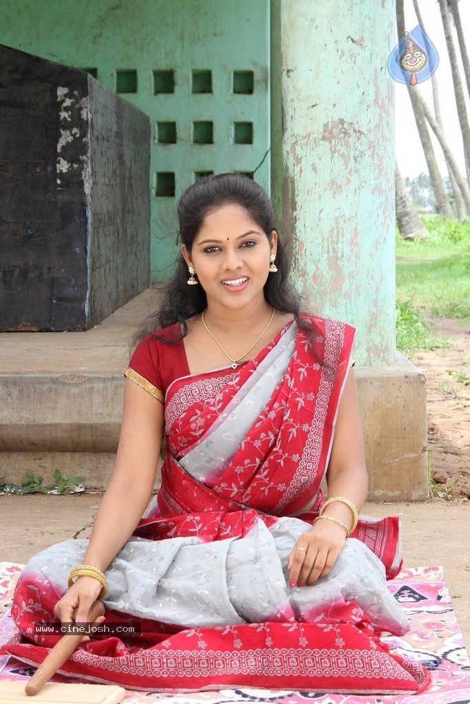 Vinuravema Movie Stills - 27 / 95 photos