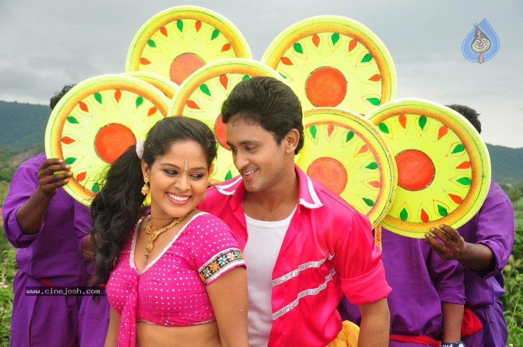 Vinuravema Movie Stills - 88 / 95 photos