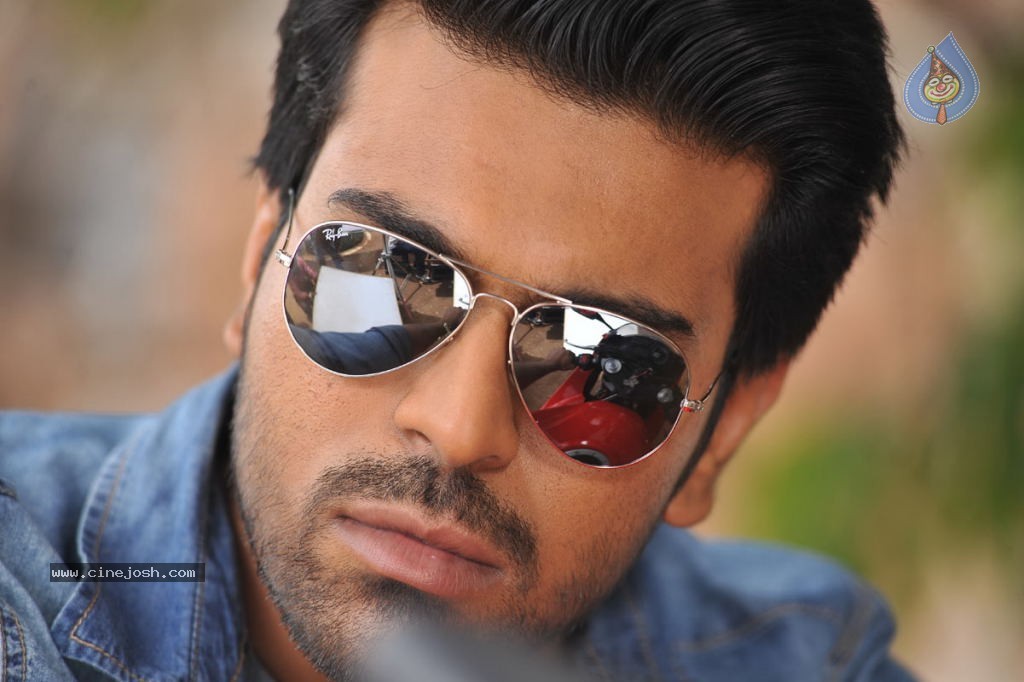 Yevadu Movie Stills - 9 / 10 photos