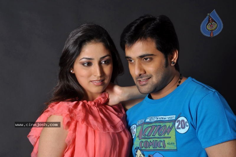 Yuddam Movie Stills - 14 / 40 photos