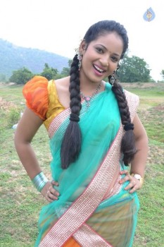 Ammayi Aaruguru Movie Photos - 28 of 50