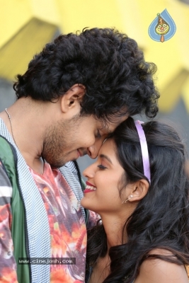 Chalthe Chalthe Movie Stills - 8 of 9