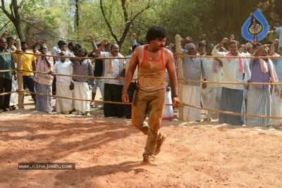 Driver Ramudu Movie Stills - 3 of 7