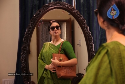 Kaatrin Mozhi Movie Stills - 2 of 11