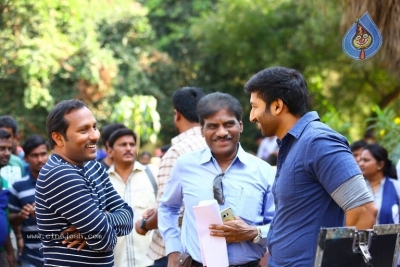 Pantham Working Stills - 5 of 5