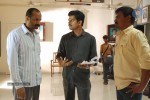 Ponmalai Pozhuthu Tamil Movie Stills - 86 of 151