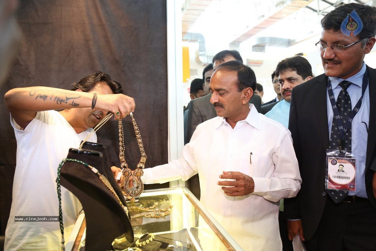 8th Hyderabad Jewellery n Gem Fair - 80 / 109 photos