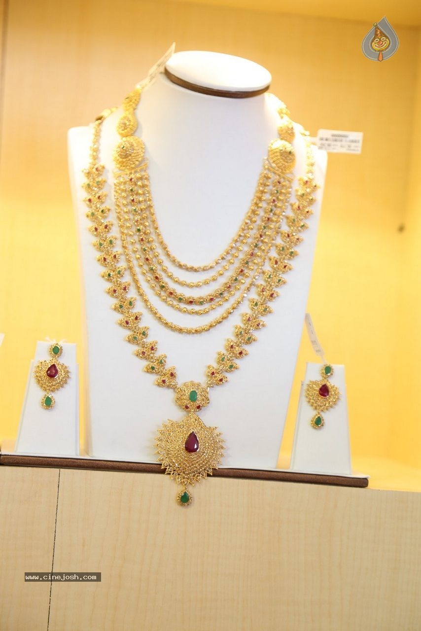 8th Hyderabad Jewellery n Gem Fair - 109 / 109 photos