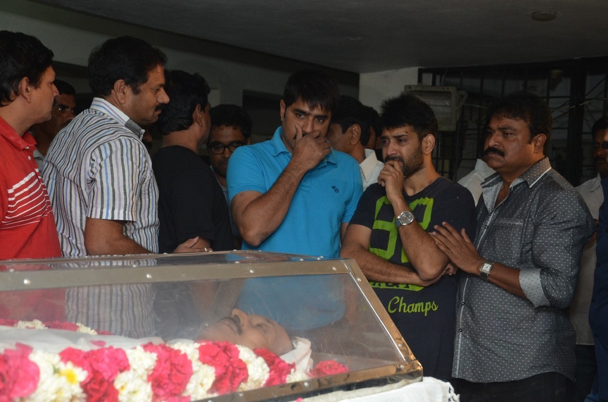 Ahuti Prasad Condolences Photos - 22 / 129 photos