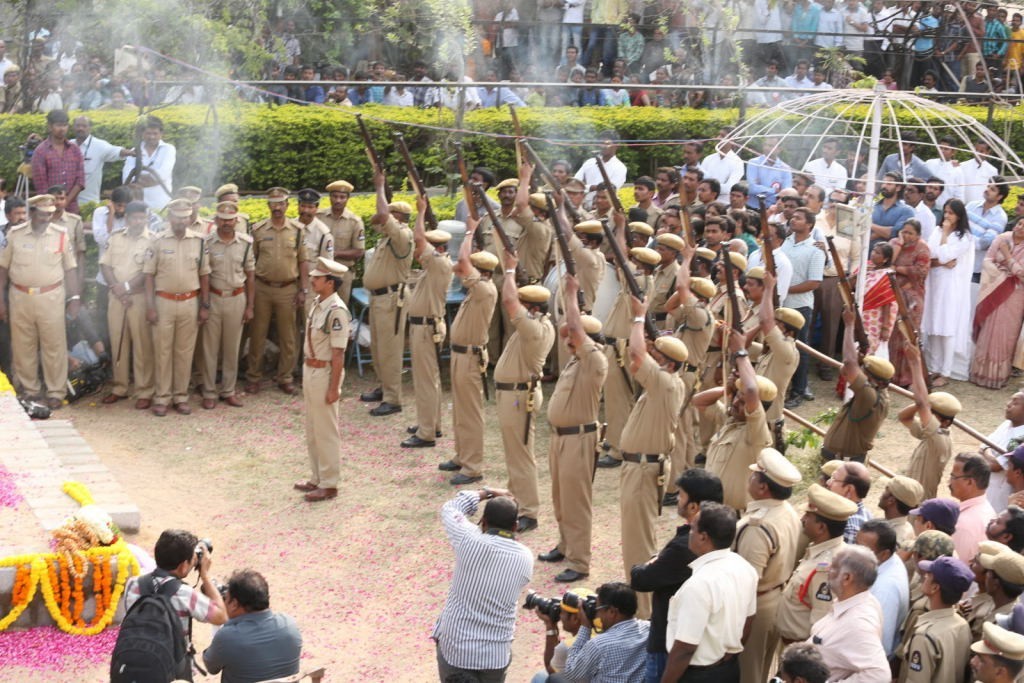 ANR Cremation Photos 01  - 49 / 493 photos