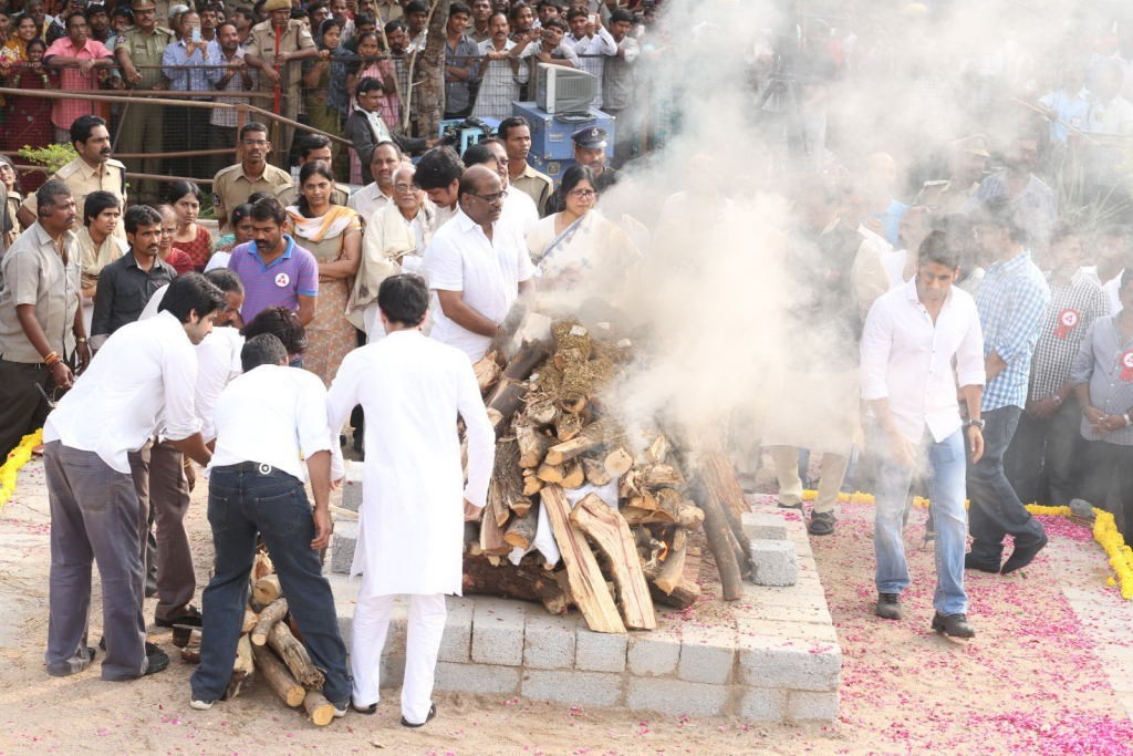 ANR Cremation Photos 01  - 97 / 493 photos