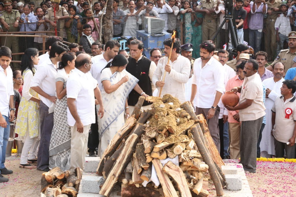 ANR Cremation Photos 01  - 480 / 493 photos