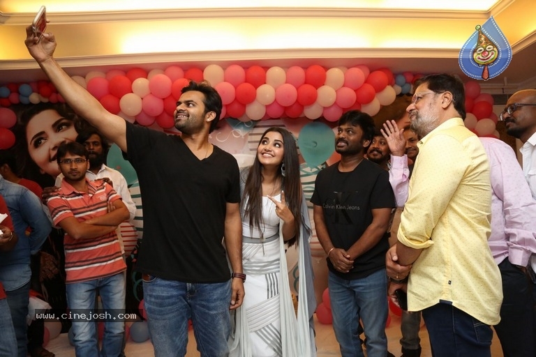 Anupama Birthday Celebrations - 19 / 33 photos