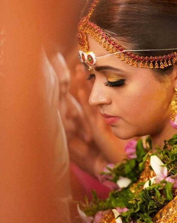 Bhavana Wedding Pics - 7 / 10 photos