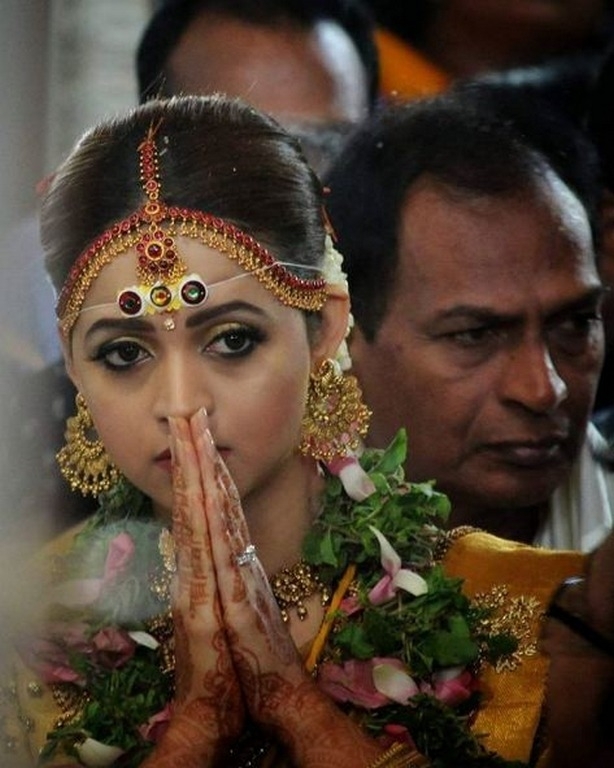 Bhavana Wedding Pics - 9 / 10 photos