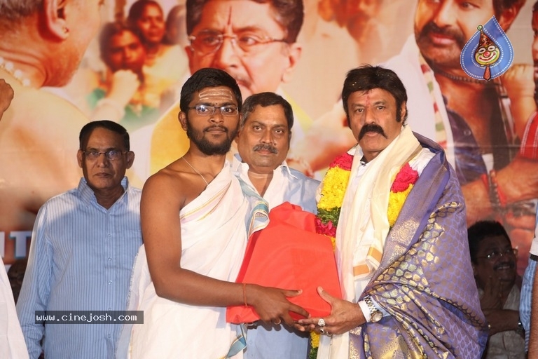 Brahmins Felicitates Balakrishna - 21 / 34 photos