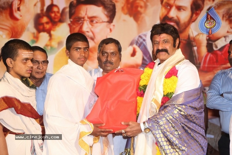 Brahmins Felicitates Balakrishna - 31 / 34 photos