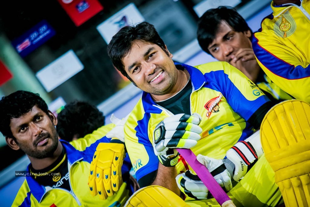CCL4 Bhojpuri Dabanggs Vs Chennai Rhinos Match Photos - 46 / 168 photos