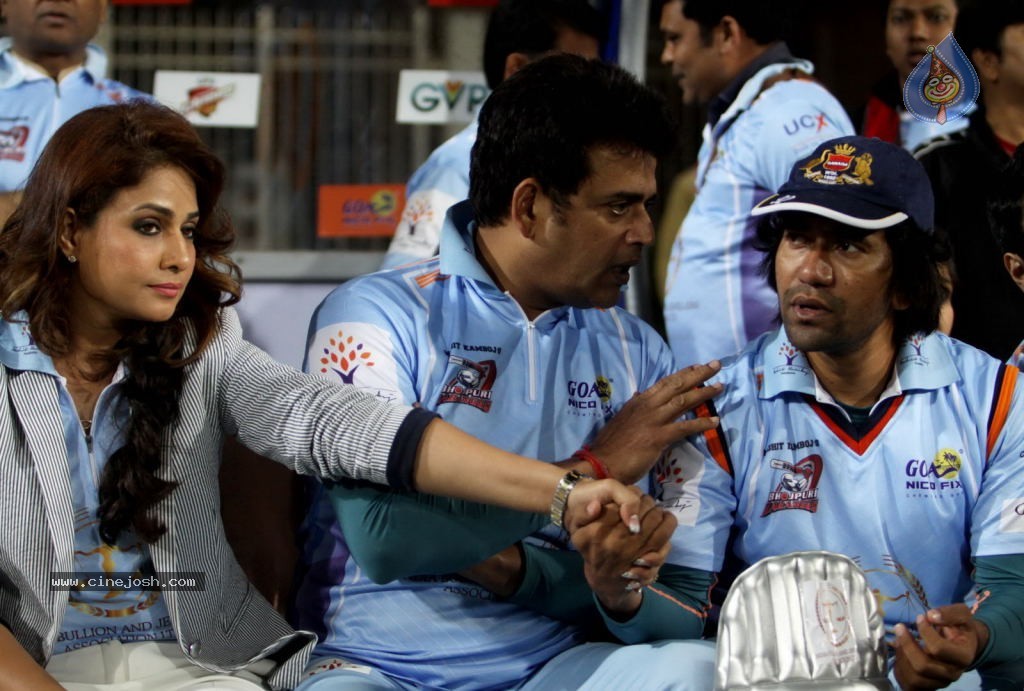 CCL4 Bhojpuri Dabanggs Vs Chennai Rhinos Match Photos - 129 / 168 photos