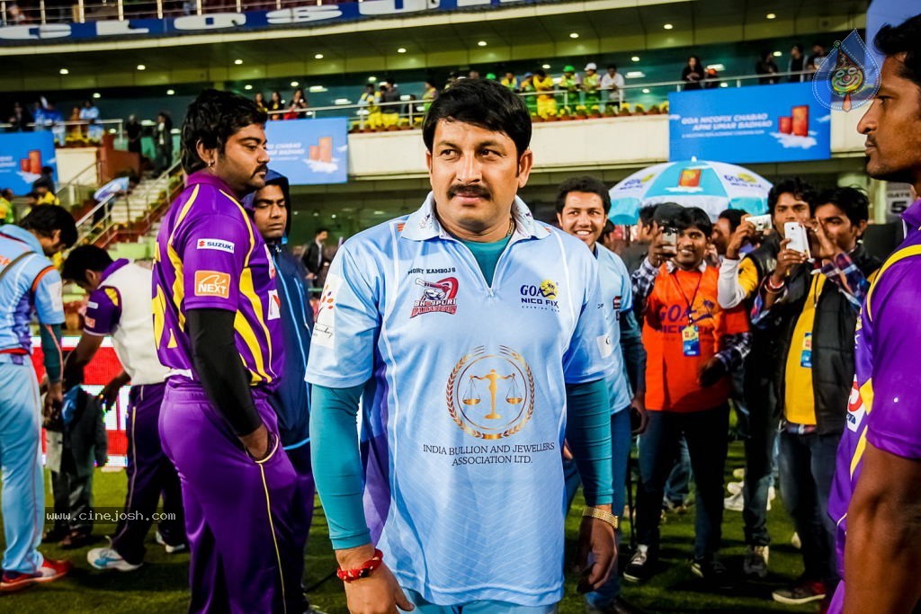 CCL4 Bhojpuri Dabanggs Vs Chennai Rhinos Match Photos - 150 / 168 photos